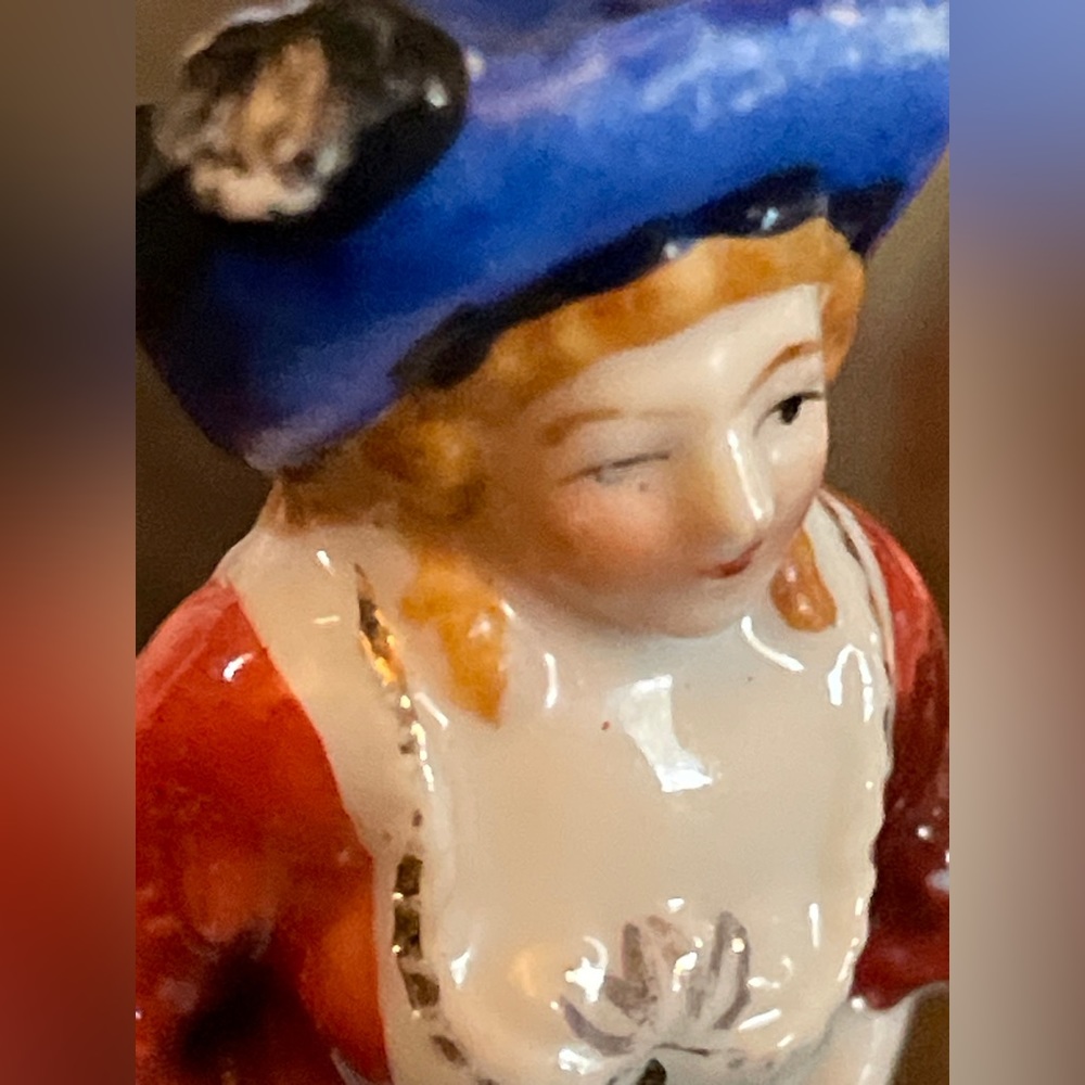 Occupied Japan Victorian ‘Lady’ Figurine; 4” Porcelain; Winking?